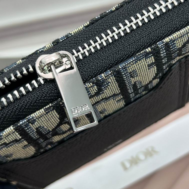 Dior 666106 19x10x2.5cm zy (1)