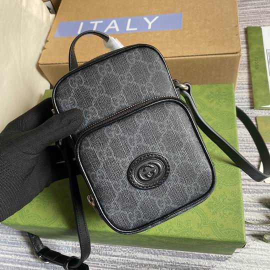 Gucci 672952 12x16x7cm CN (1)