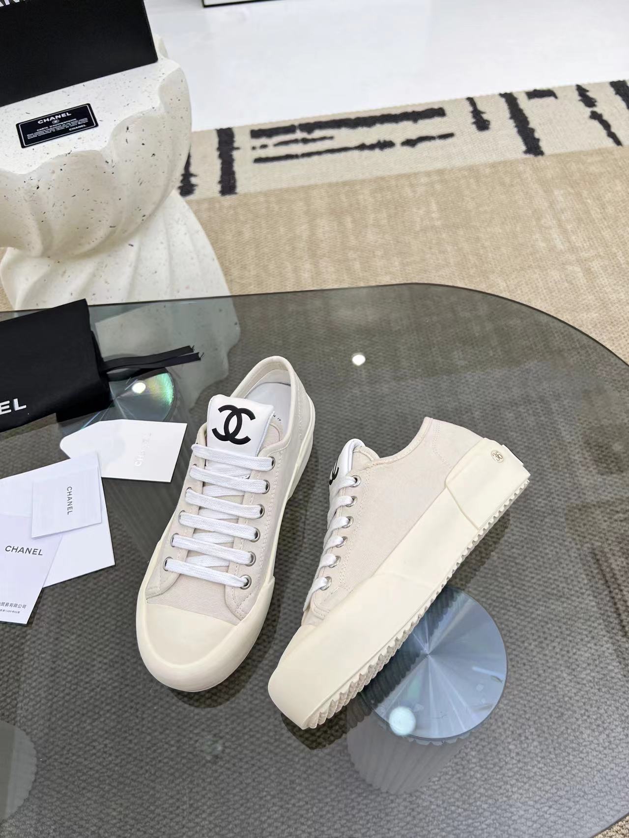 Chanel sz35-40 131