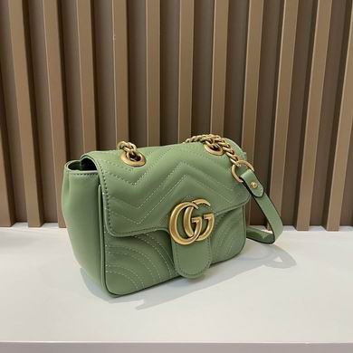 GG Marmont 739682580 18x13.5x8cm zy (1)