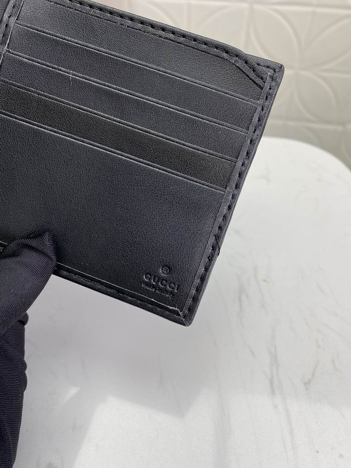 Gucci 138042啡色压花11x9cm zy (1)