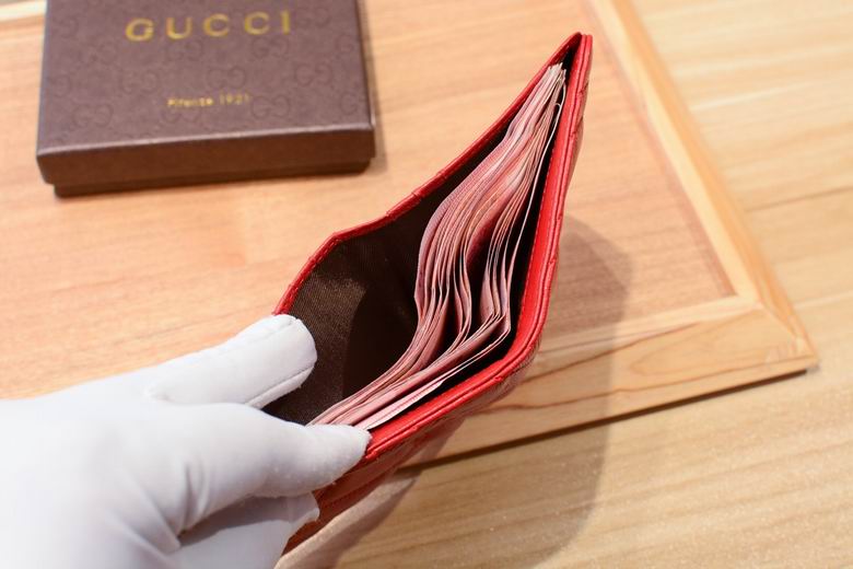 Gucci 606 YG (1)
