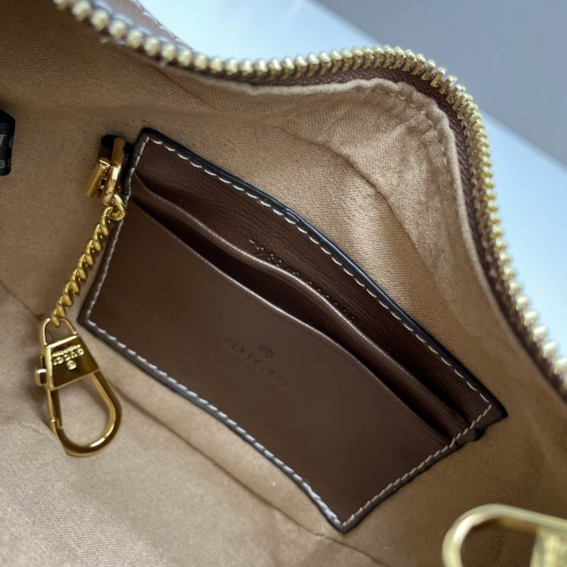 GG Supreme 726843 22x12.5x5cm ww (1)