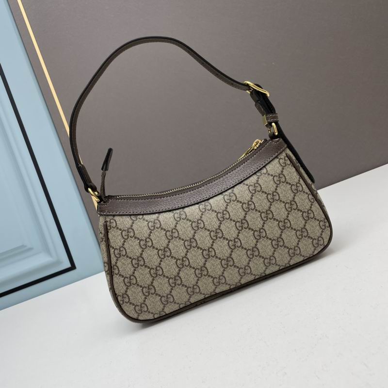 GG Supreme 21x19x5cm ww (1)