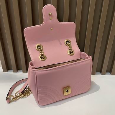 GG Marmont 739682580 18x13.5x8cm zy (1)