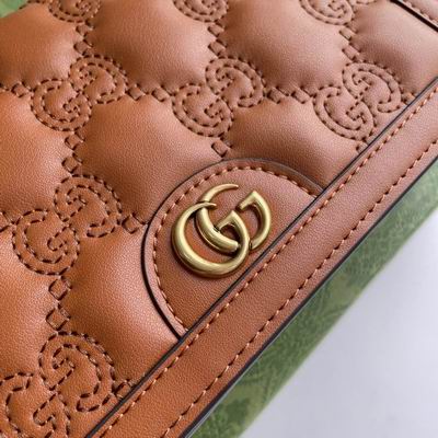 GG Matelasse 723787 20x12.5x4cm zy (1)