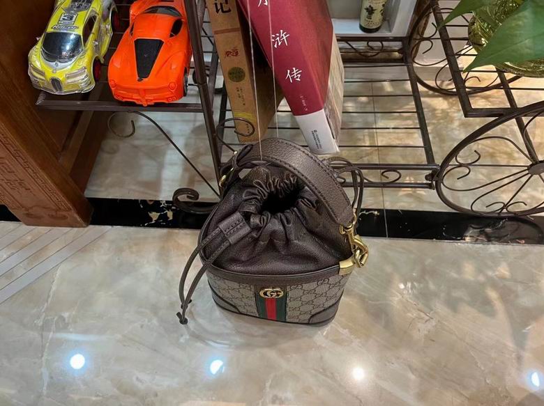752583 18X16X15cm DF (1)
