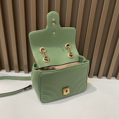 GG Marmont 739682580 18x13.5x8cm zy (1)