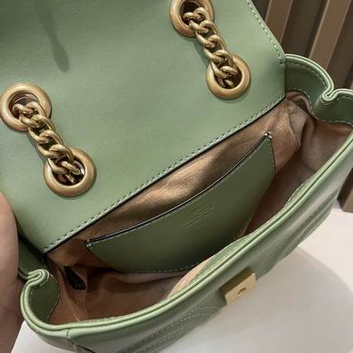 GG Marmont 739682580 18x13.5x8cm zy (1)