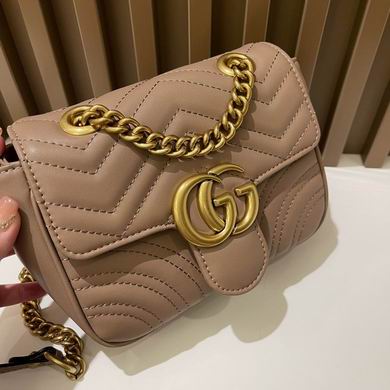 GG Marmont 739682580 18x13.5x8cm zy (1)