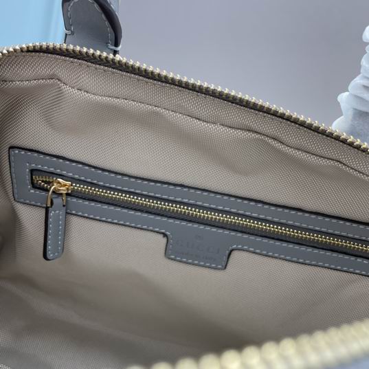 Gucci Matelasse 702242 31x19x22cm ww1_845067 (1)