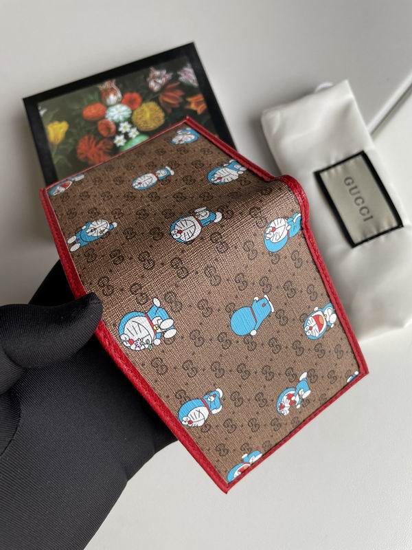 Doraemon x Gucci 647785 11X9X2cm ZY (1)