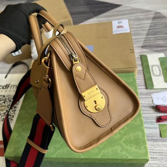 Gucci 715772棕 27x18x14cm CN (1)