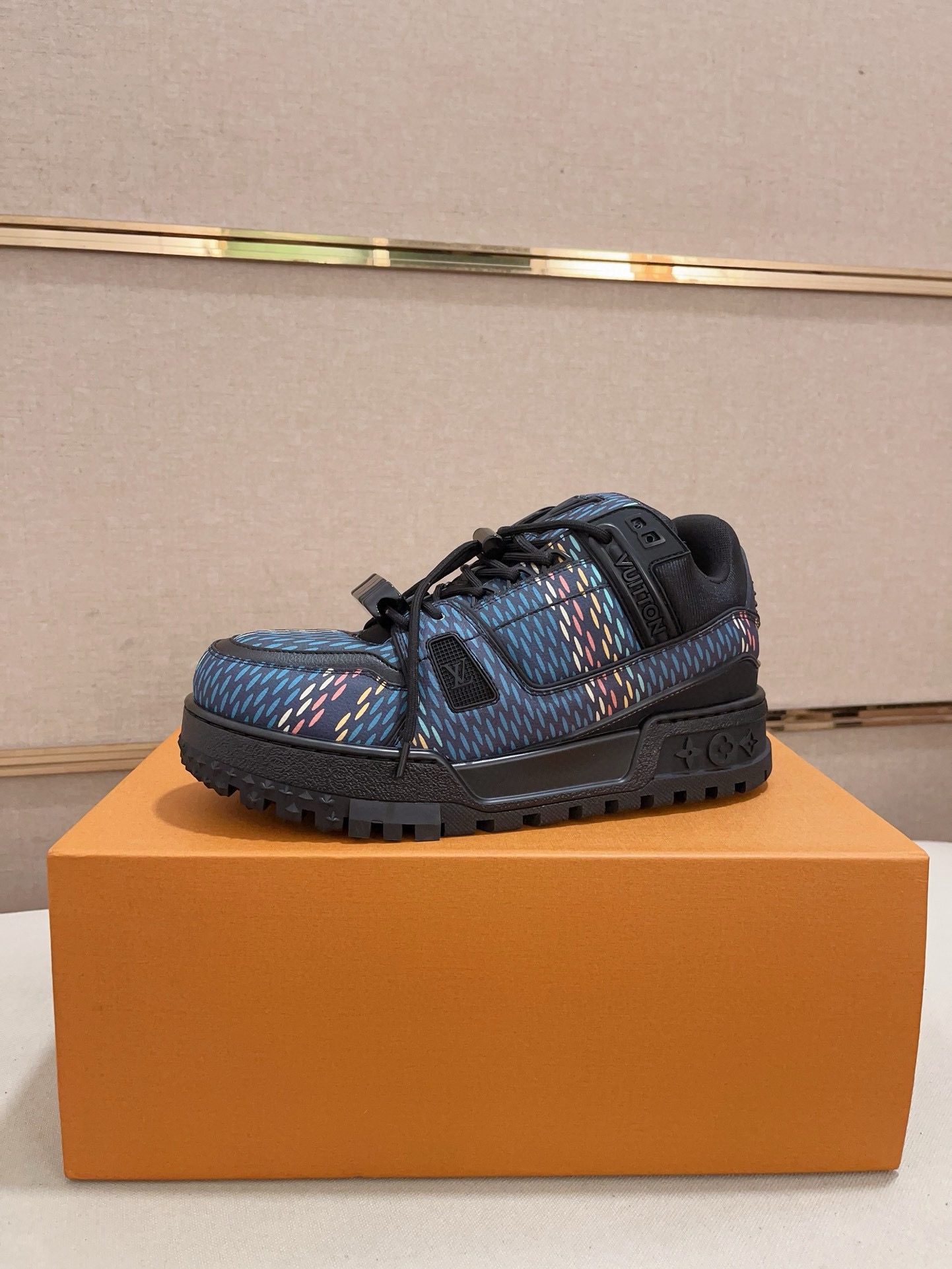 LV sz35-44 37