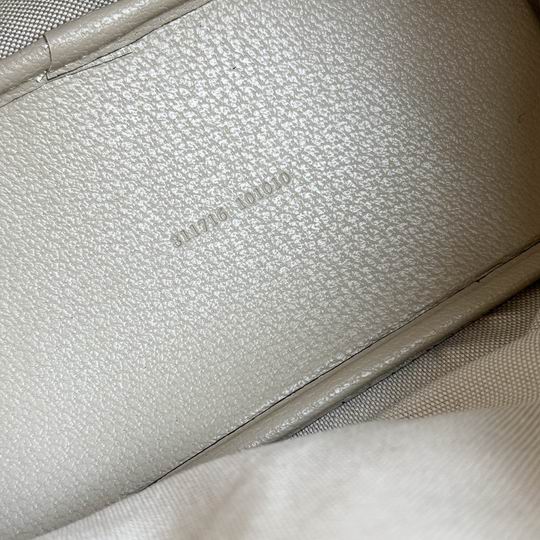 811716 22X18X10cm DF 3色 0