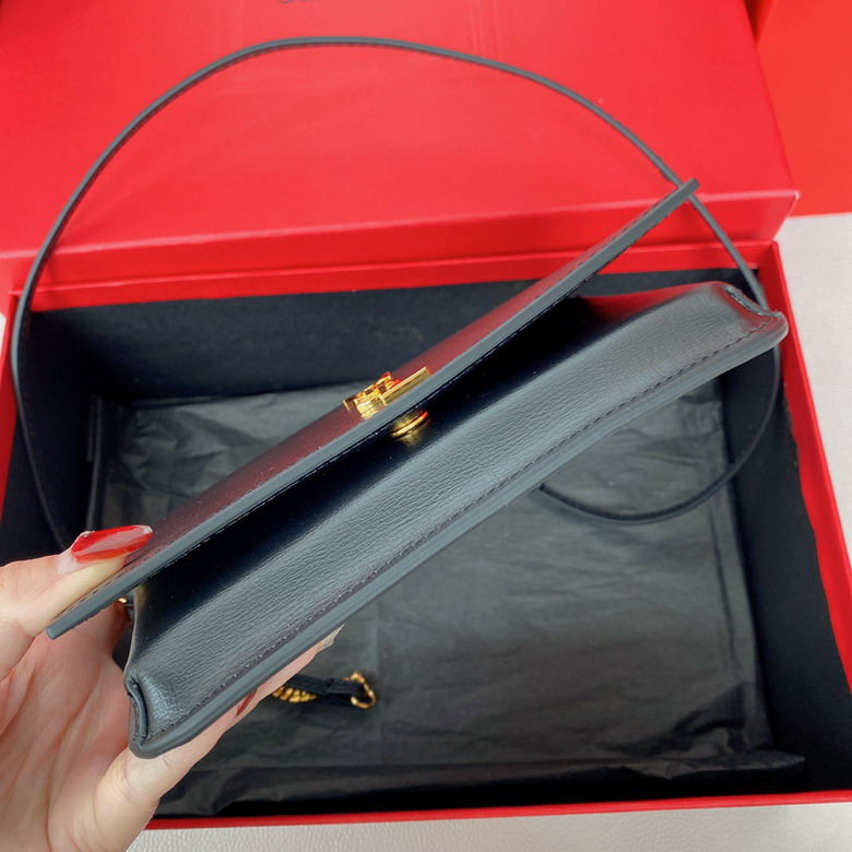YSL Holder 635095 18x11x2cm 8D2_1
