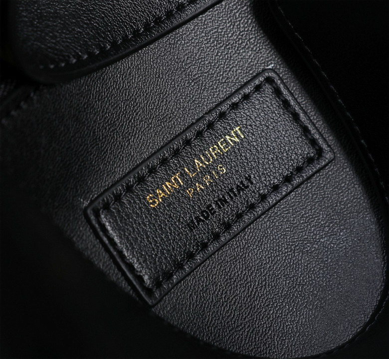 YSL 713938 23x22x8 5cm 8D_1