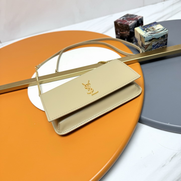 YSL Holder 635095 18x11x2cm 8D5_1