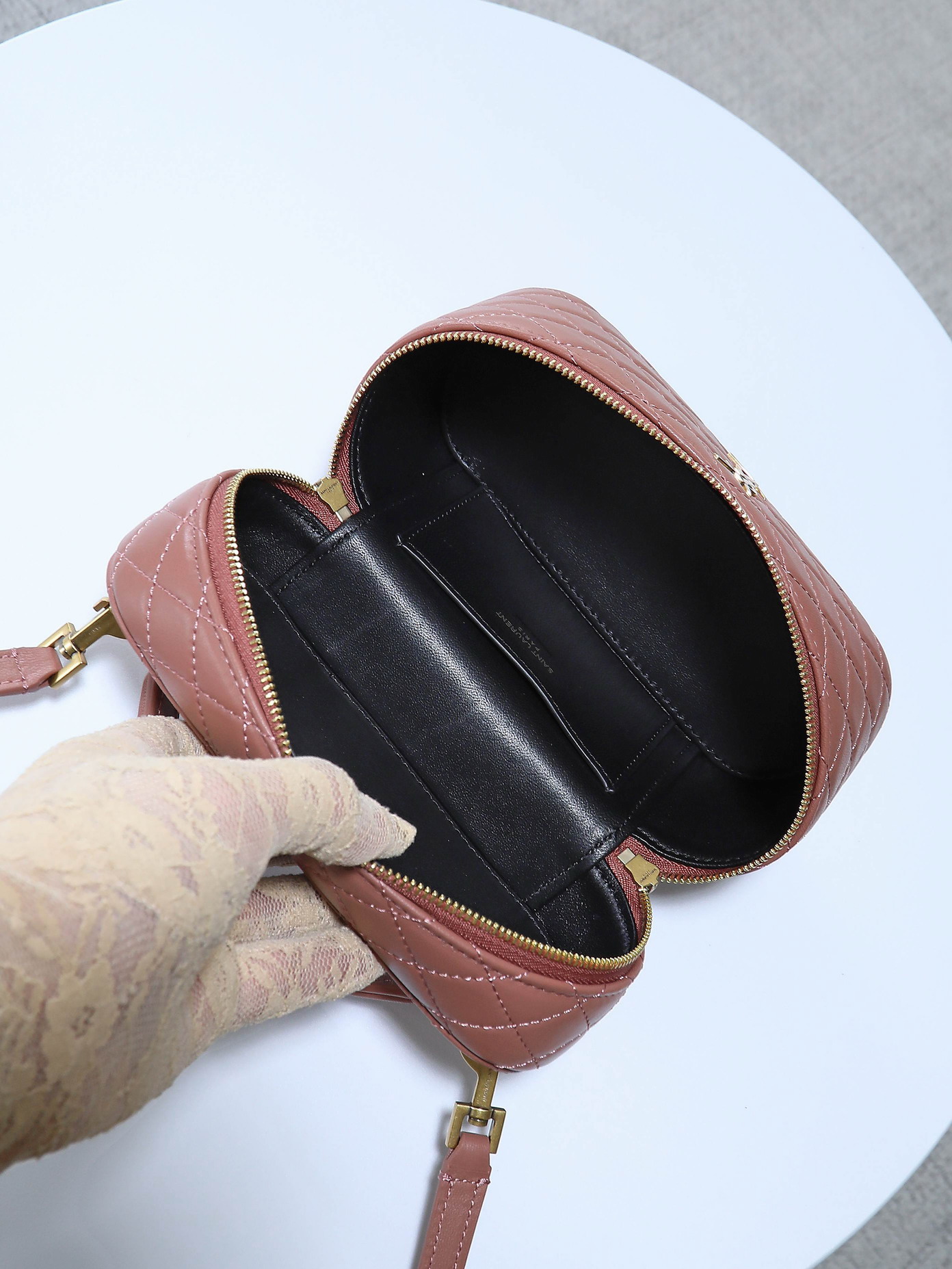 YSL 766731 18x11x6 5cm 8D1_1