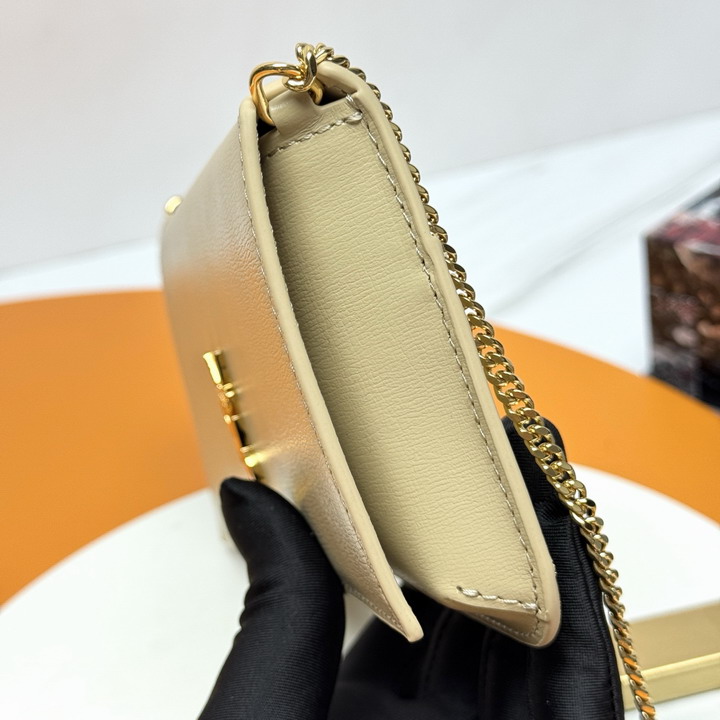 YSL Holder 635095 18x11x2cm 8D5_1