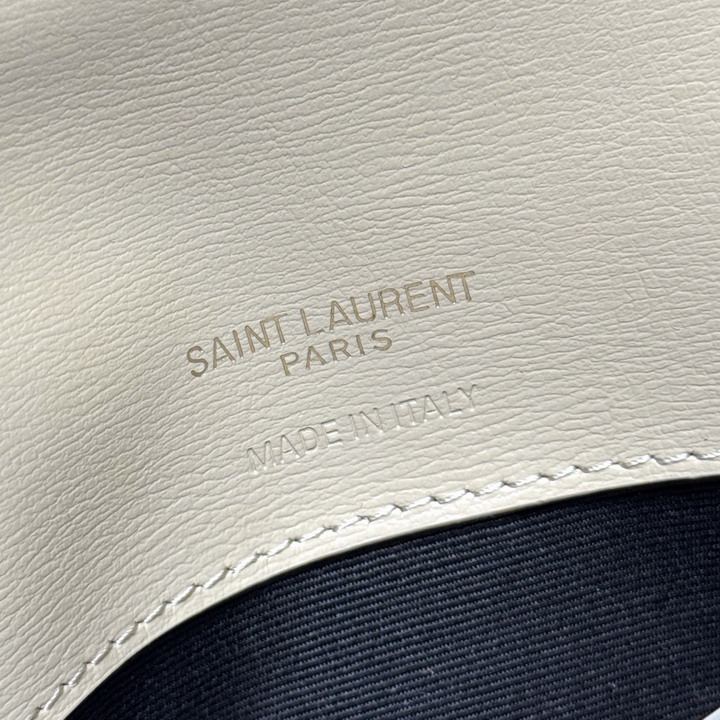 YSL Holder 635095 18x11x2cm 8D5_1