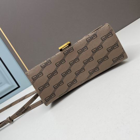 Balenciaga 珠光23x10x14cm ww2色 (1)