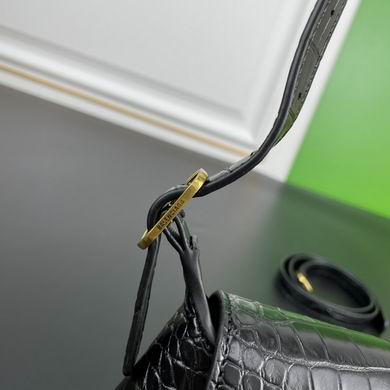 Balenciag_XX 27X5X13cm 060802 YW (1)