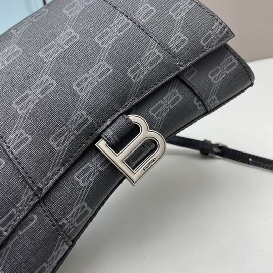 Balenciaga 珠光23x10x14cm ww2色 (1)