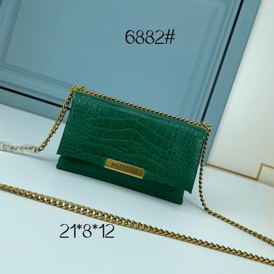 triplet 6882 21X8X12.5cm YW (1)