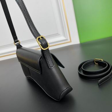 Balenciag_XX 27X5X13cm 060802 YW (1)