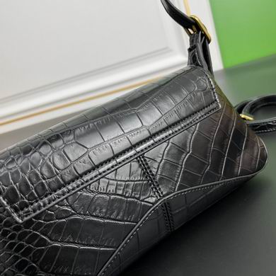 Balenciag_XX 27X5X13cm 060802 YW (1)