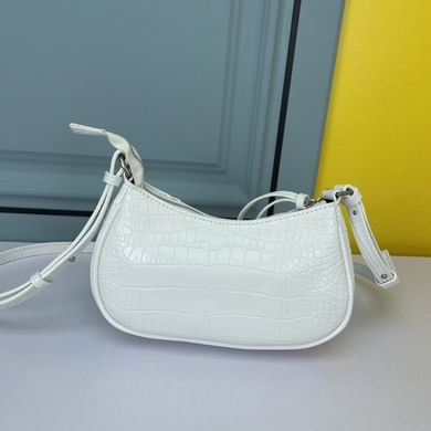Le Cagole 669588 22X12X5cm YW (1)