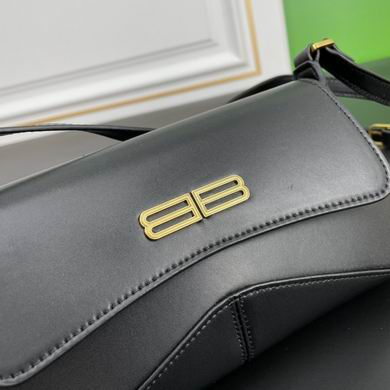 Balenciag_XX 27X5X13cm 060802 YW (1)