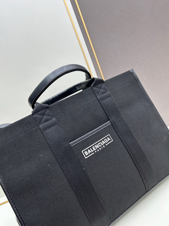 Balenciaga 6039 41x29x14cm jj1_1