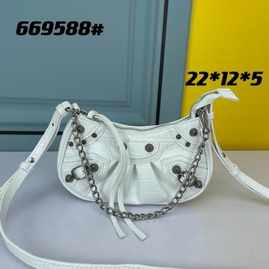 Le Cagole 669588 22X12X5cm YW (1)
