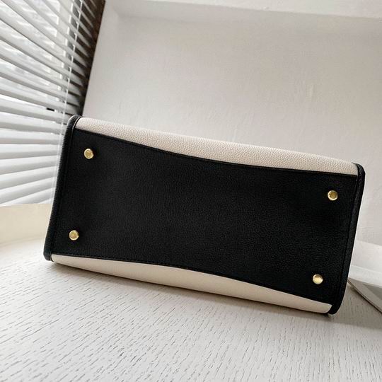 0777 30X23X15cm AZ 1