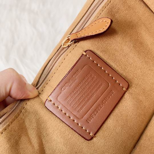 Coach CR332 26.5x6.5x14cm zy_1