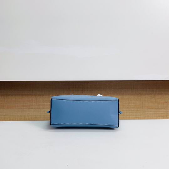 CH228 25X19X11cm AZ 3色 1