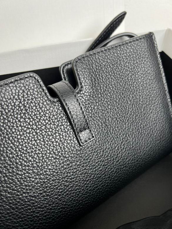 10m443 18X12X3.5cm YG 0