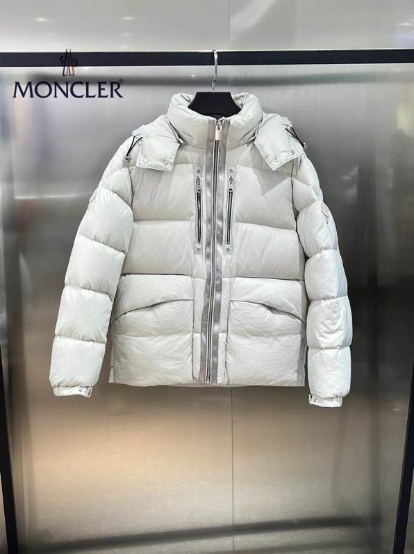 Moncler sz1-5 24cx28 (1)