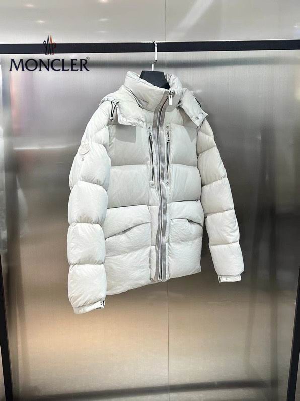 Moncler sz1-5 24cx28 (1)