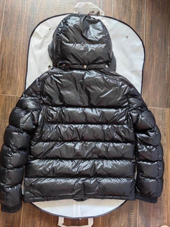 Moncler sz1-5 24cx12 (1)