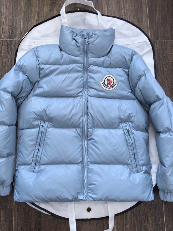 Moncler sz1-5 24cr110 (1)