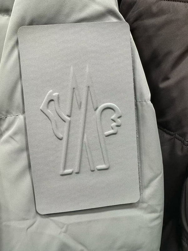 Moncler sz1-5 8qx08 (1)