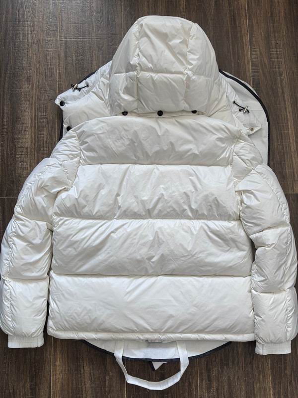 Moncler sz1-6 24cr116 (1)