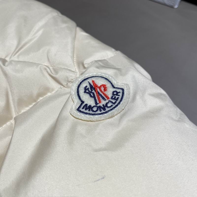 Moncler sz1-5 fxtx38 (1)