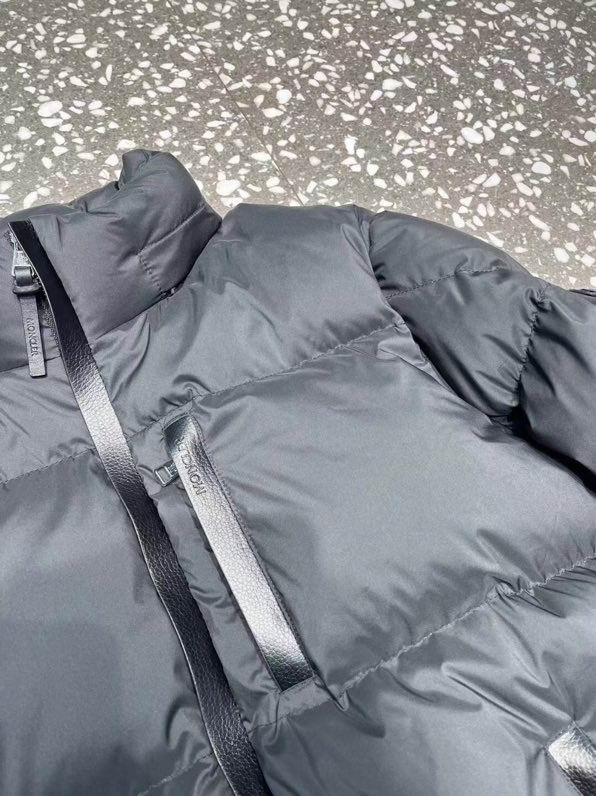 Moncler sz1-5 24cx27 (1)