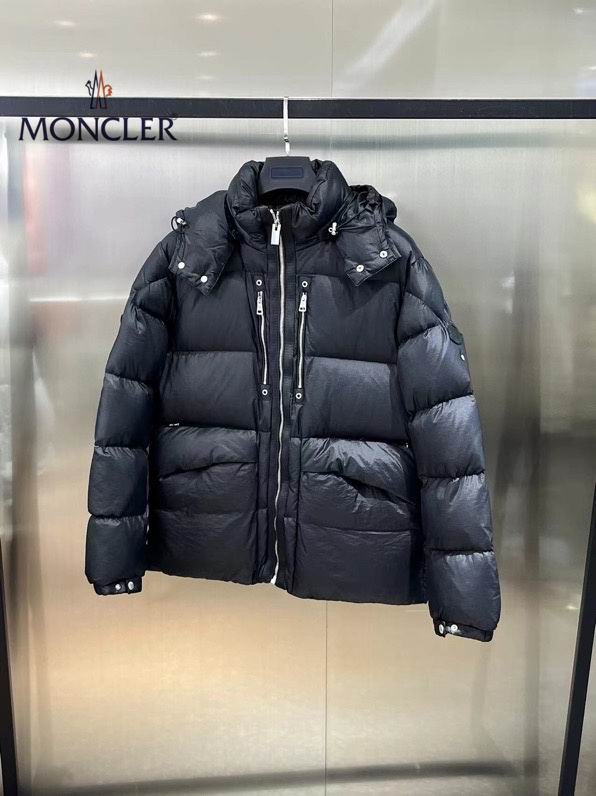 Moncler sz1-5 24cx28 (1)