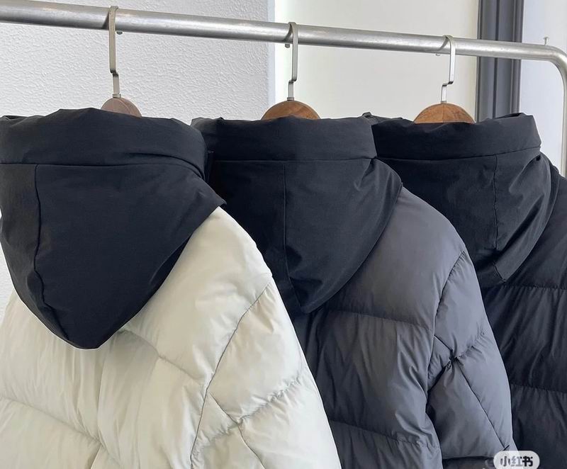 Moncler sz1-5 fxtx74 (1)