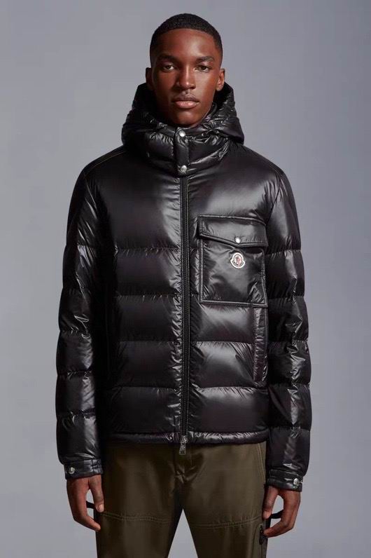Moncler sz1-5 24cx12 (1)